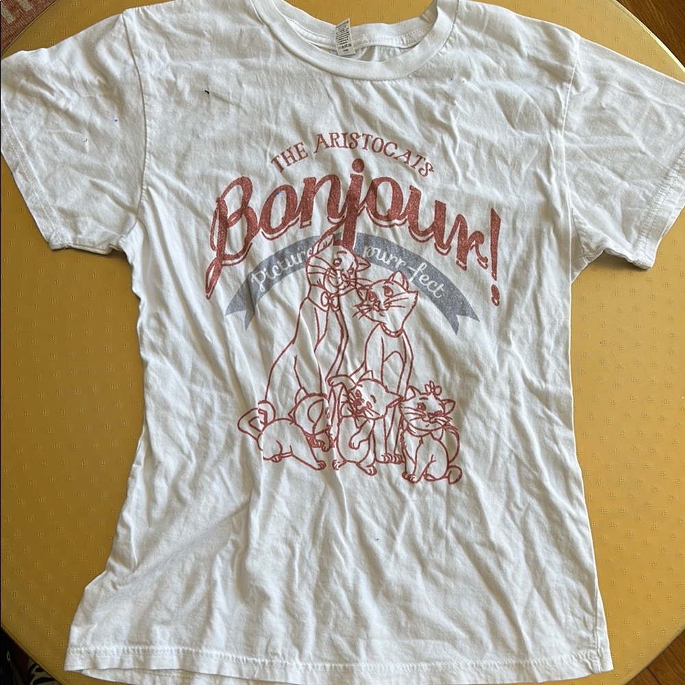 Disney White and Red Short Sleeve Tees